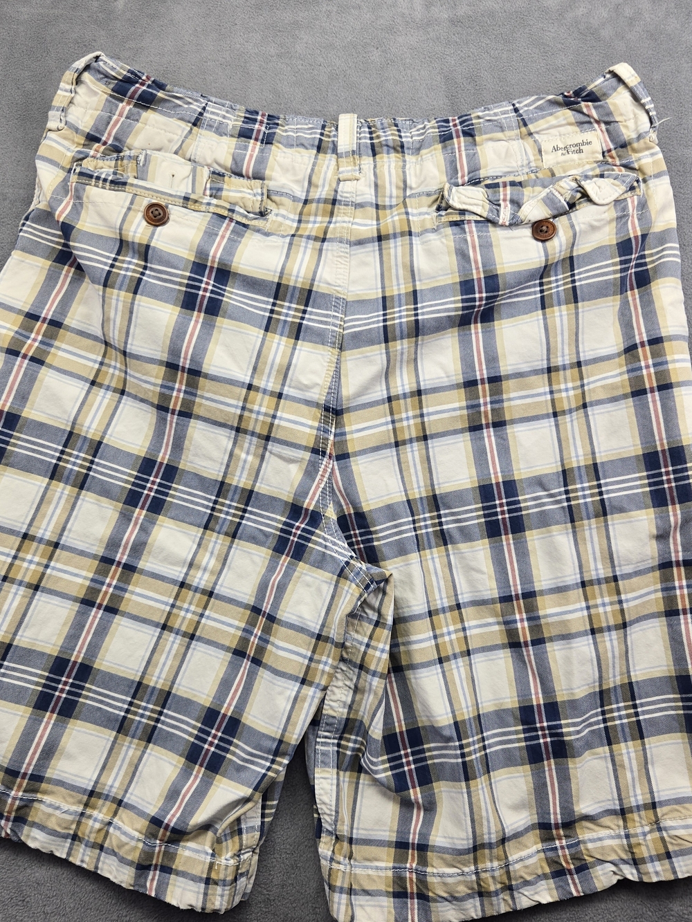 Abercrombie & Fitch Men's Plaid Cargo Shorts - Cream, Blue & Tan - Picture 8 of 10